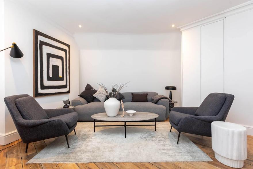 Stylish 2 Bedroom Apartment near Oxford Street