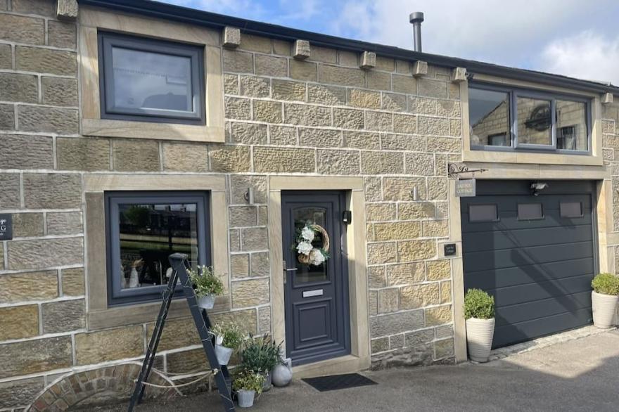 A luxury cottage retreat on the edge of The Dales - Cowling, North Yorkshire