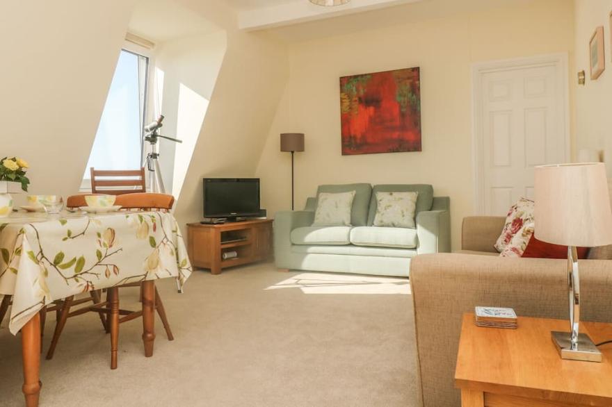 GANNET WATCH, country holiday cottage in Coverack