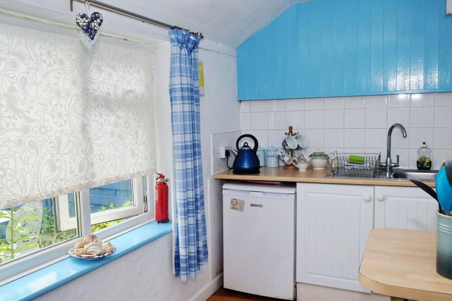 Wellspring Cottage nr Kynance Cove