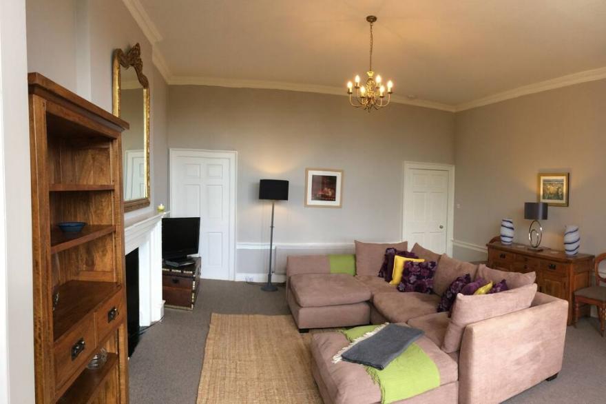 Stunning apartment in prestigious prime city centre New Town, UNESCO WH Site.