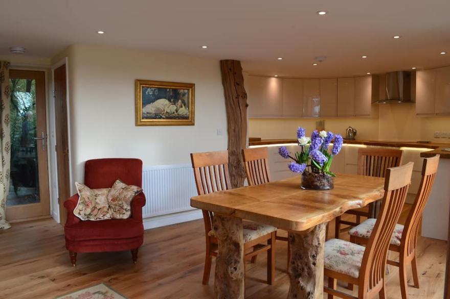 Detached , Luxury Oak House in open countryside