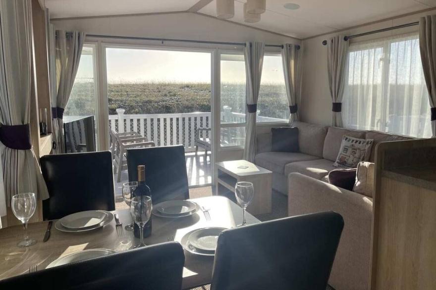 74 Bayside Cove Pevensey Bay Holiday Park