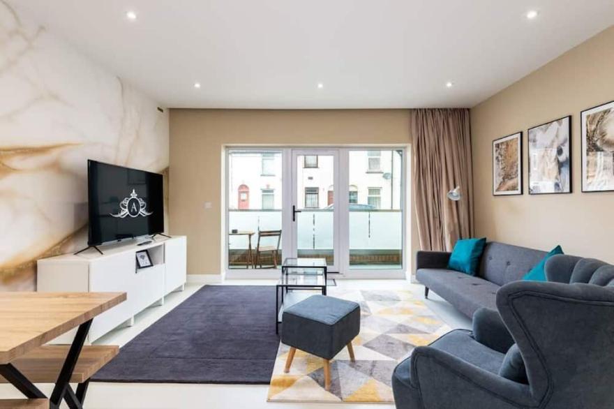 Luxury Corporate Apartment
