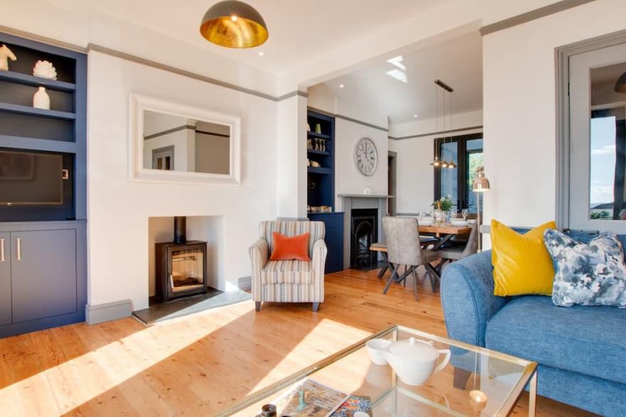 5 Coastguard Cottages