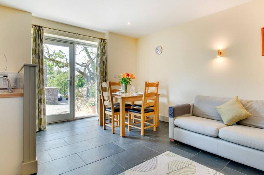 Teign Cottage - Two Bedroom House, Sleeps 4