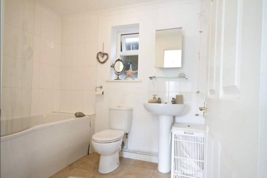 Coastal house located within easy reach of Porthtowan beach