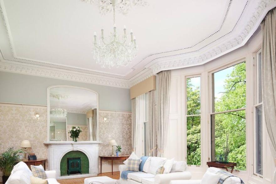Restored Victorian Townhouse in Glasgow's characterful West End