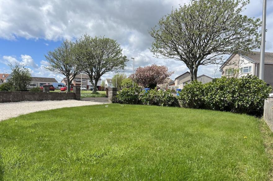 Dragonfly Cottage, Cellardyke -  a cottage that sleeps 4 guests  in 2 bedrooms