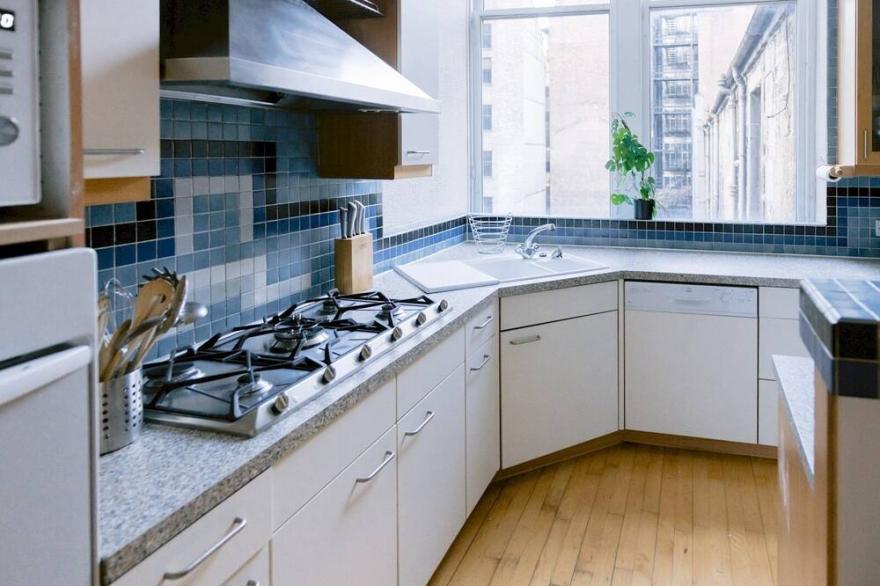 Pass the Keys | Stunning Flat Next to Central Station with Parking