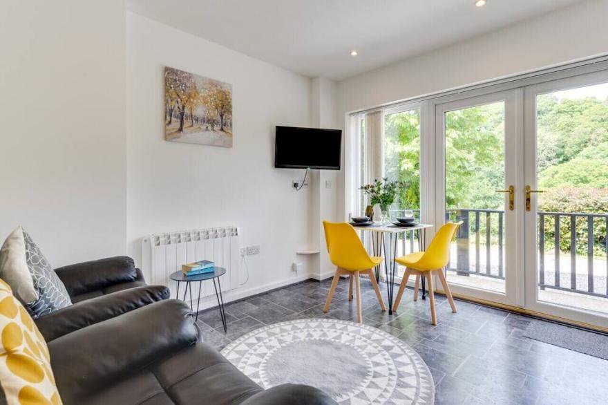 Clippity Clop - One Bedroom House, Sleeps 2