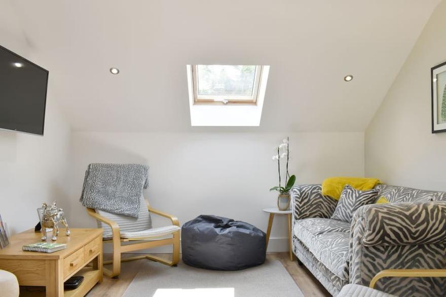 3 bedroom accommodation in near Lydney