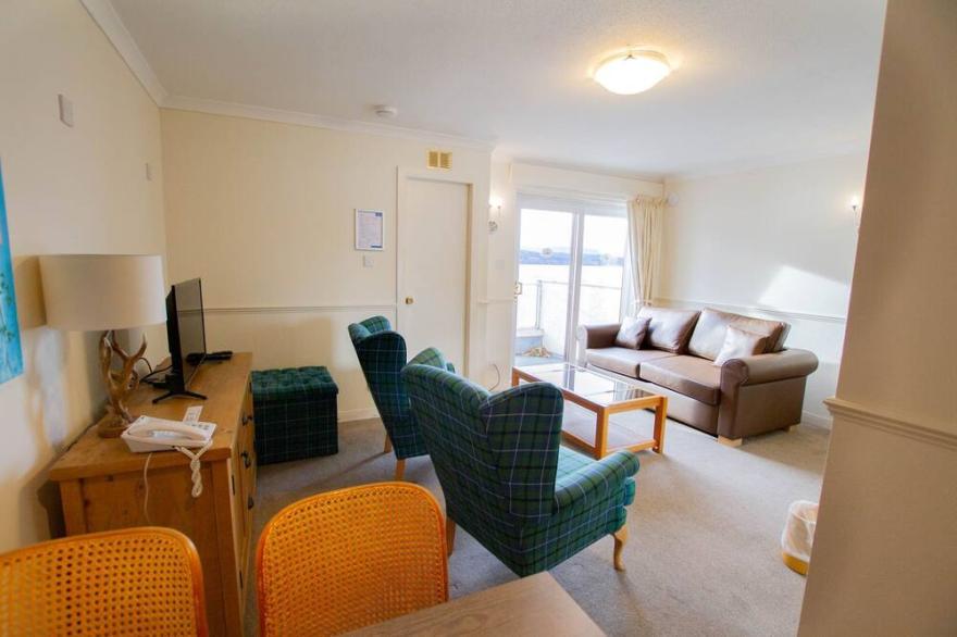 Loch Rannoch Lochside Lodge (7) -  Retreat Group