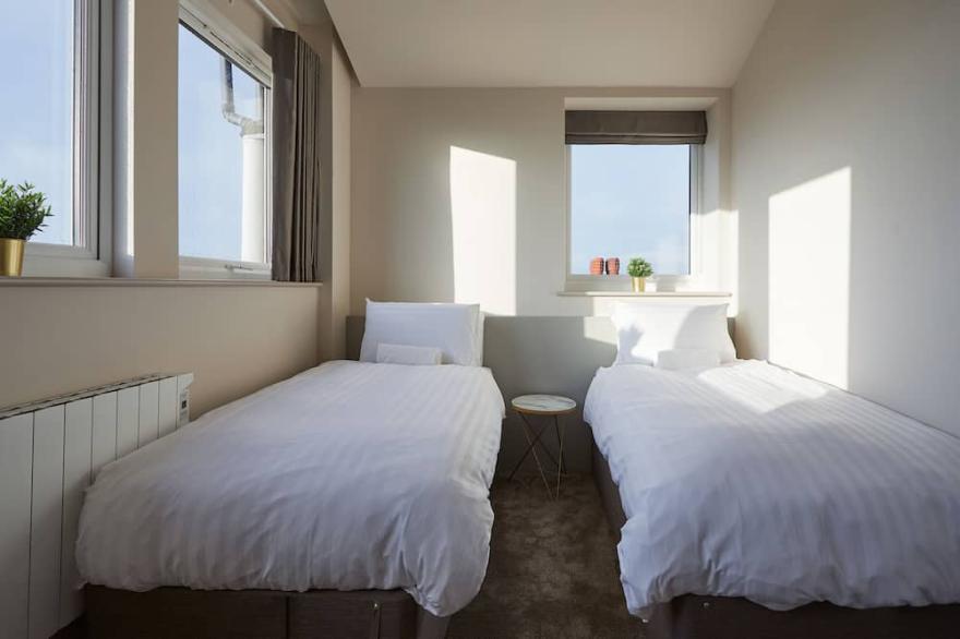 Penthouse Suites @ Humber Lofts Residences