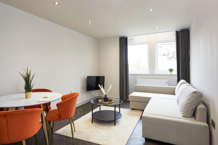 Supreme Suites @ Humber Lofts Residences