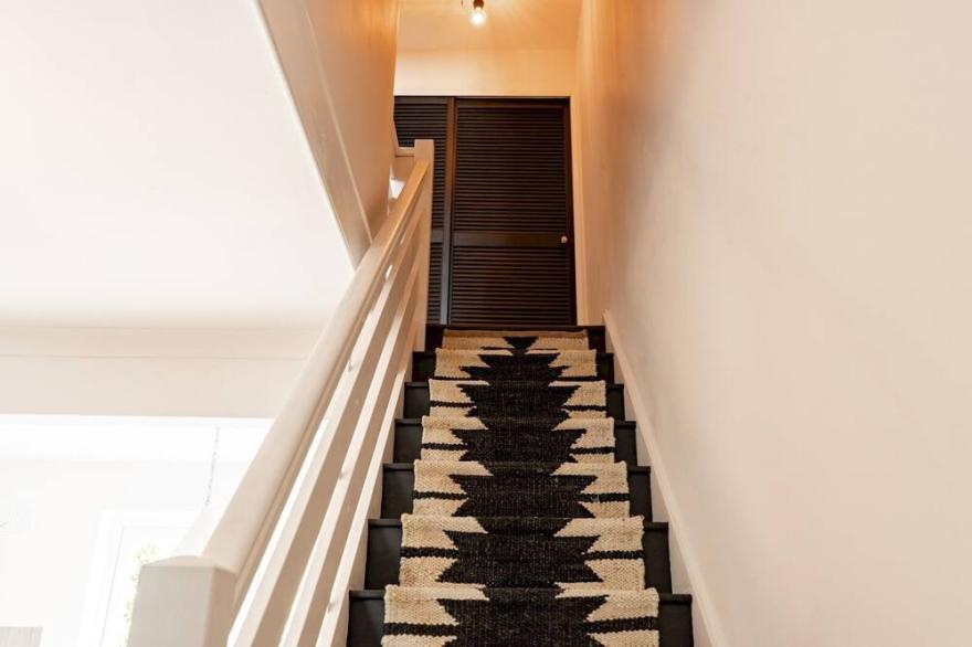 Pass the Keys | 74 Lightfoot Sleeps 2 Stylish & Modern home Hoole With parking