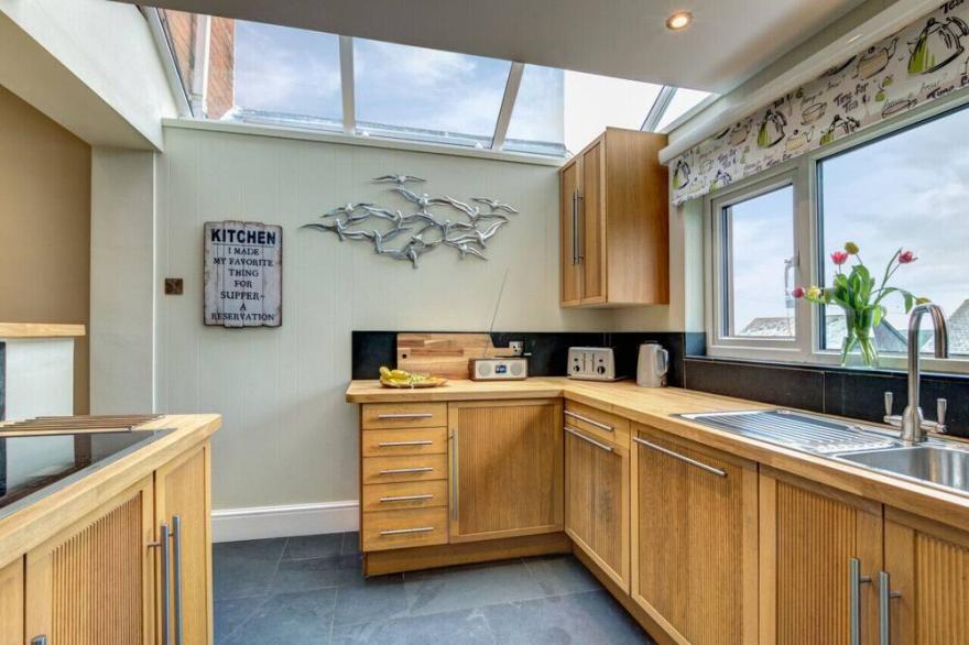 Mor View - Three Bedroom House, Sleeps 5