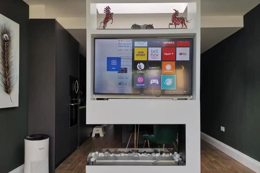 Stylish 4 bedroom London Townhouse Central London