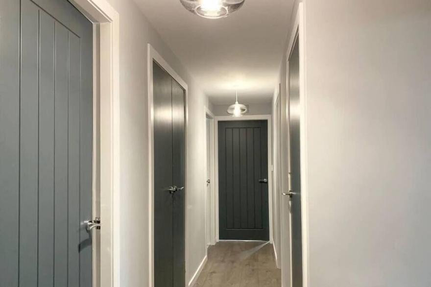 Lovely 2 bed flat in East Kilbride