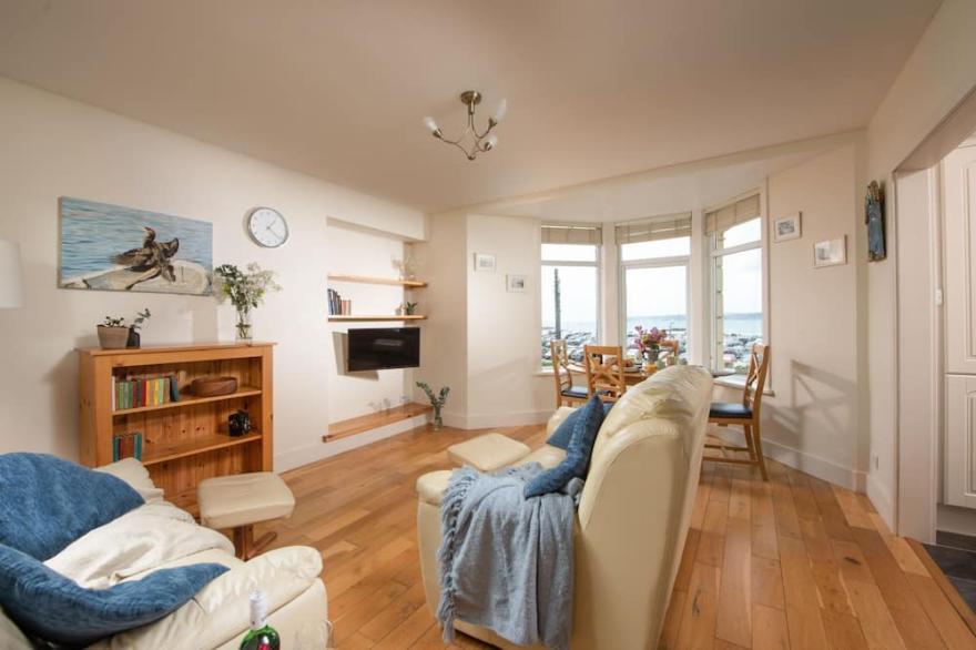 Cormorant Views -  a house that sleeps 4 guests  in 2 bedrooms