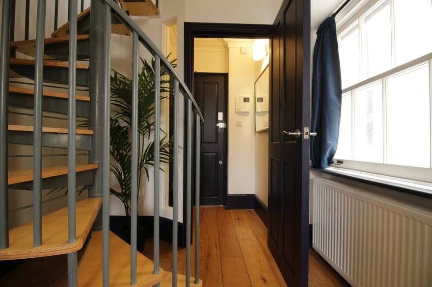 S4 - Comfy Loft Apartment near by Oxford Street