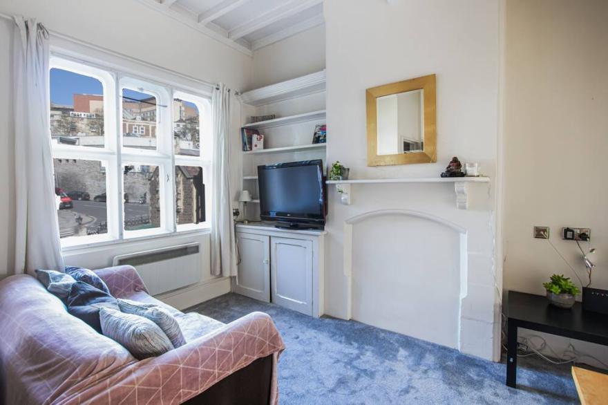 Centrally-located flat in stunning period building