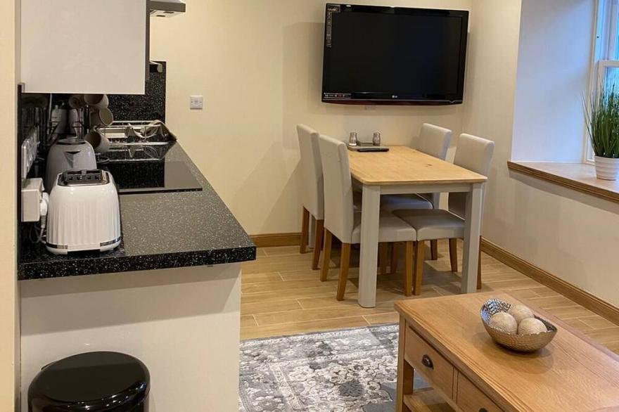 Comfort Apartment 10 - City View