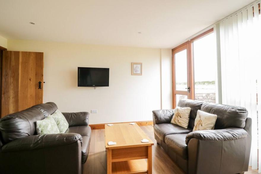 VALLUM, pet friendly, character holiday cottage in Brampton, Cumbria