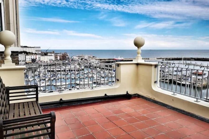 Royal Harbour View magnificent house - Ramsgate