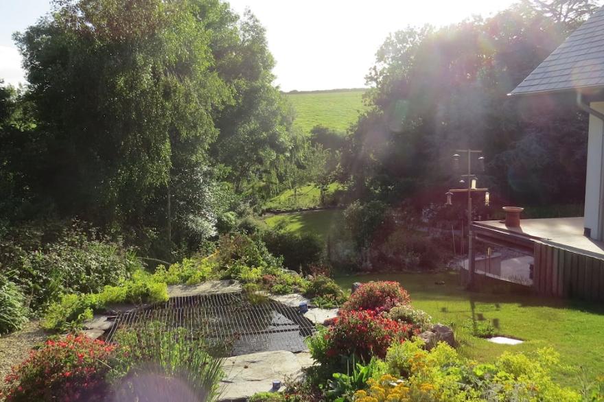 Self contained annex set in peaceful countryside close to the beach