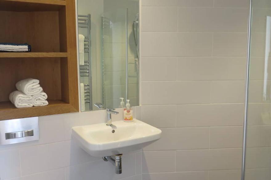 Self contained annex set in peaceful countryside close to the beach