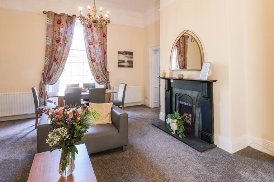 THE GARDEN HOUSE, family friendly, with a garden in Hutton Rudby