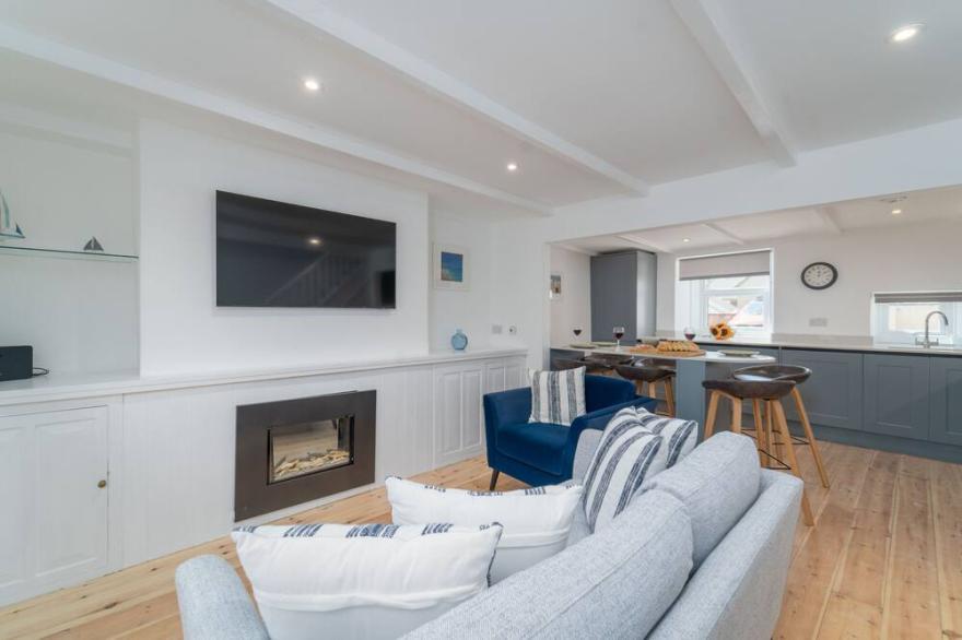 Karibu – Sleeps 6 – Parking