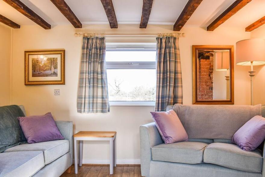 2 bedroom accommodation in Ashbourne