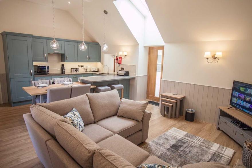 Farndale Cottage | sleeps 4 - Hot Tub, Dog Friendly - 5* Gold Award