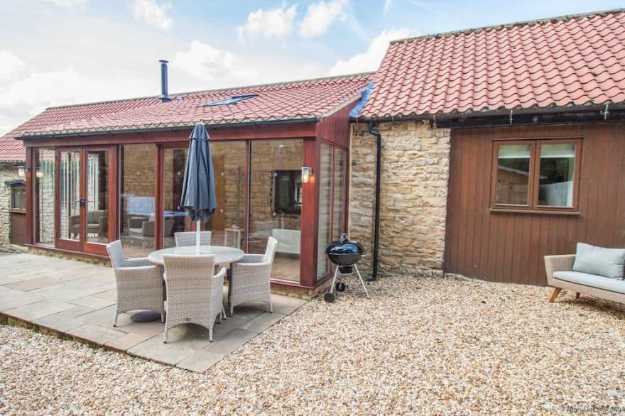 Farndale Cottage | sleeps 4 - Hot Tub, Dog Friendly - 5* Gold Award