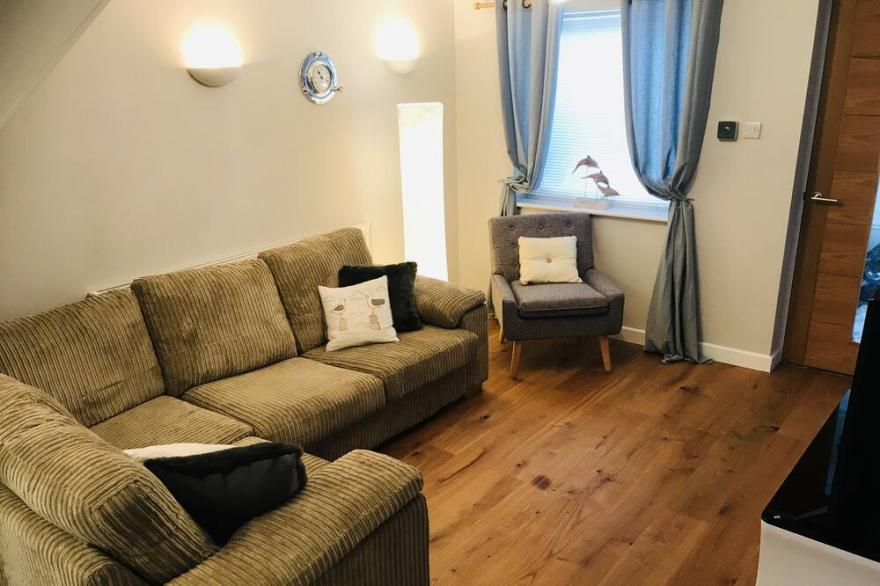 Beach Retreat Near Coastal Paths and Access to Charlestown & Carlyon Bay