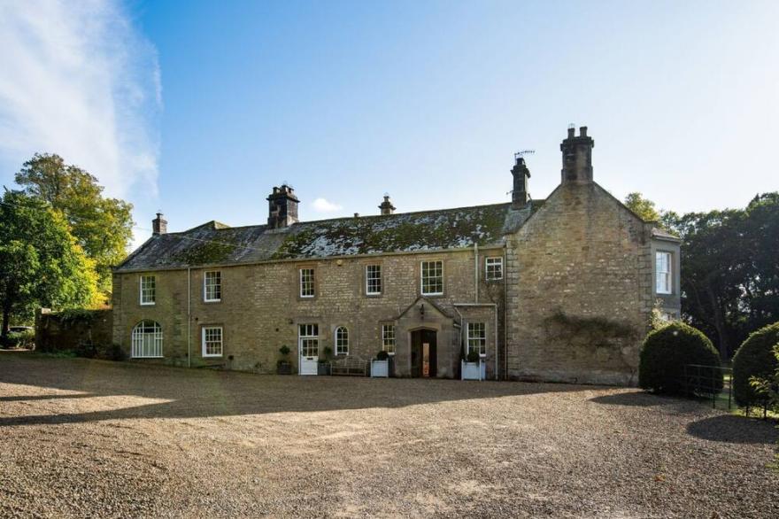 HONEYSTONE HOUSE - 5.5 miles from Hexham and 6 miles from Corbridge