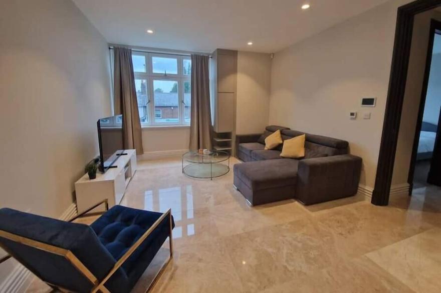 Bright & Modern 2 bedroom In Hendon