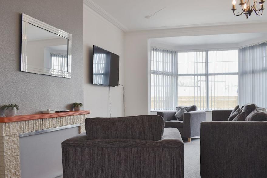 5 bedroom accommodation in Bridlington