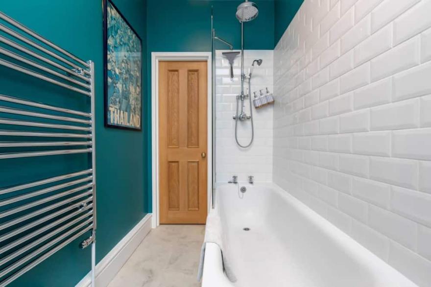 Homely 1 bedroom apartment in Fulham!