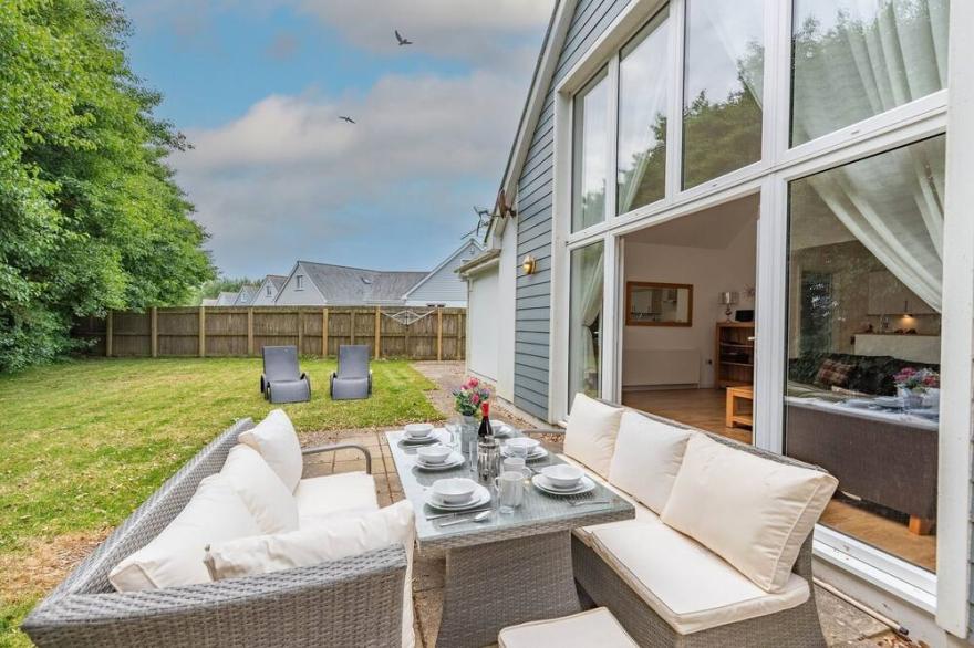 Tarka Escape - Three Bedroom House, Sleeps 6