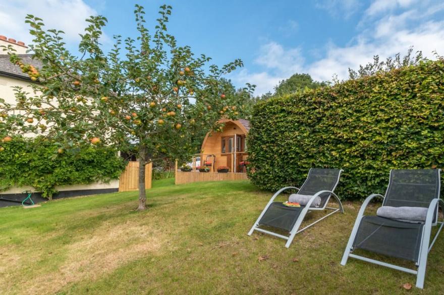 The Retreat - Studio House, Sleeps 2