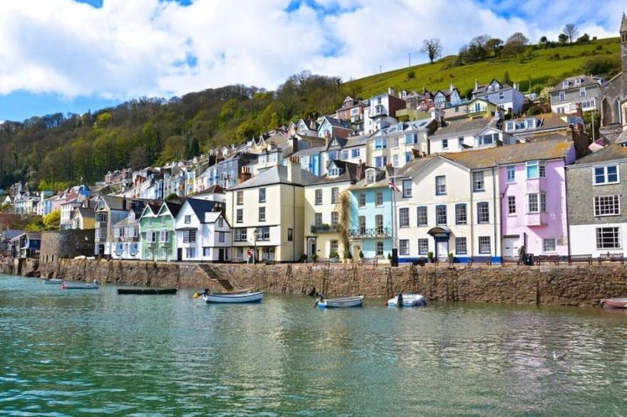 Number 19 - Two Bedroom House, Sleeps 4