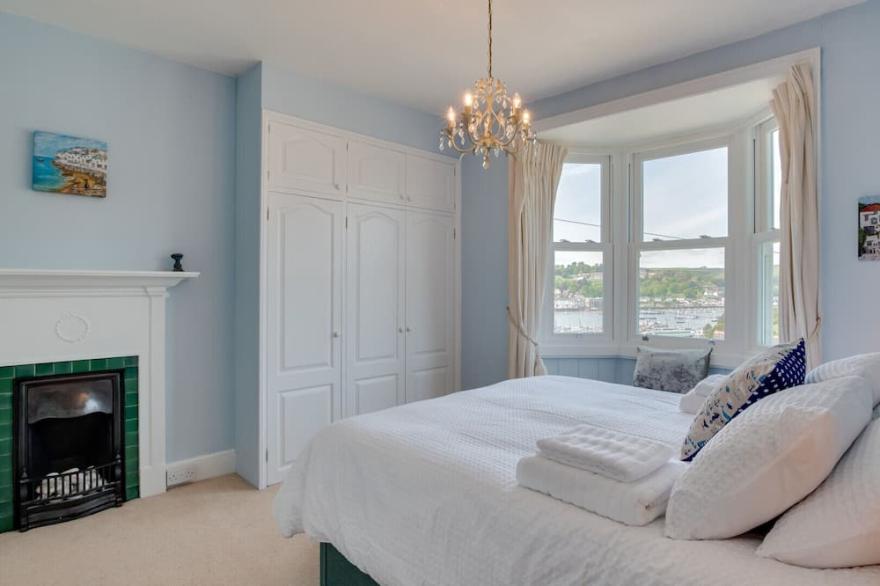 Dart About - Three Bedroom House, Sleeps 5