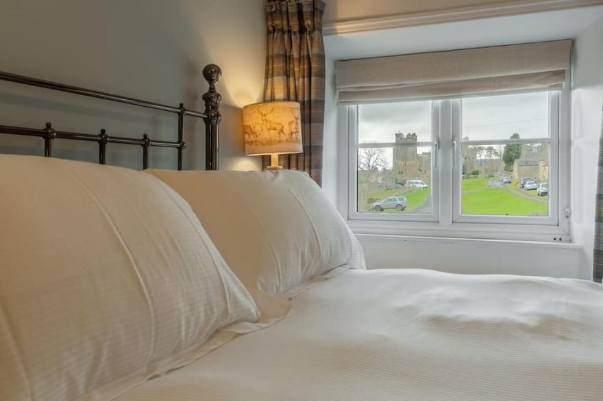 Knight's Rest has been very considerately furnished and decorated