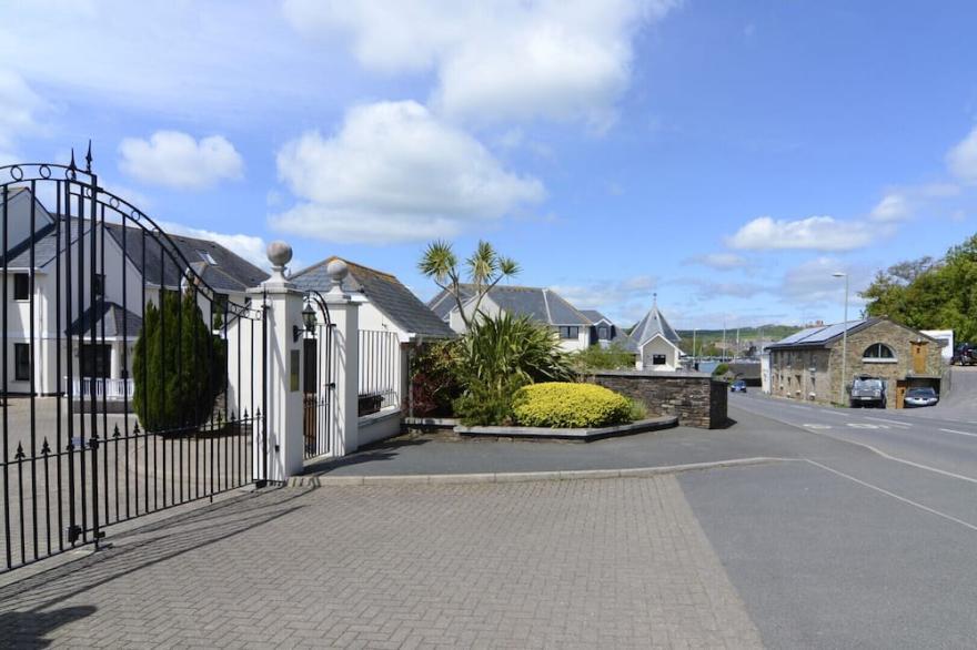 The Moorings - Three Bedroom House, Sleeps 5