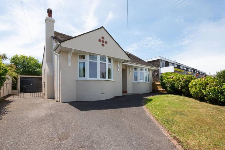Preston Down - Two Bedroom House, Sleeps 6