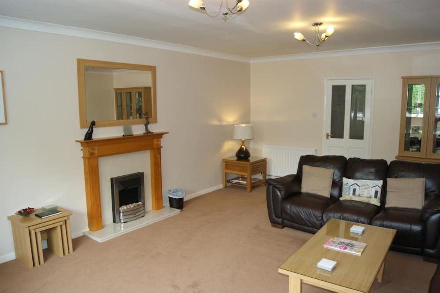 Large detached property with stunning views and own indoor heated swimming pool