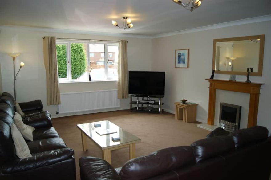 Large detached property with stunning views and own indoor heated swimming pool